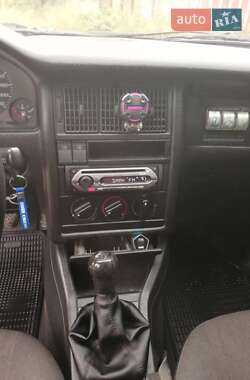 Седан Audi 80 1991 в 
