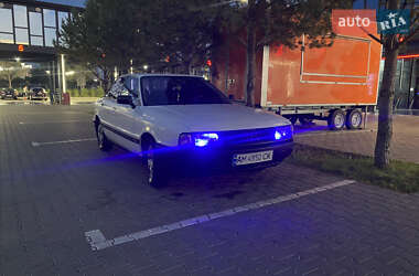 Седан Audi 80 1988 в 