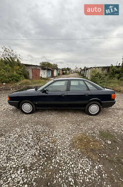 Седан Audi 80 1989 в 