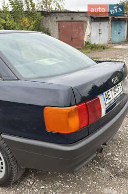 Седан Audi 80 1989 в 