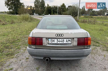 Седан Audi 80 1988 в 