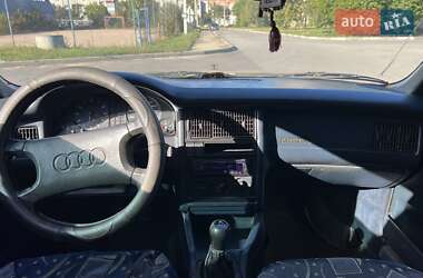 Седан Audi 80 1987 в 