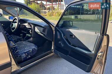 Седан Audi 80 1987 в 