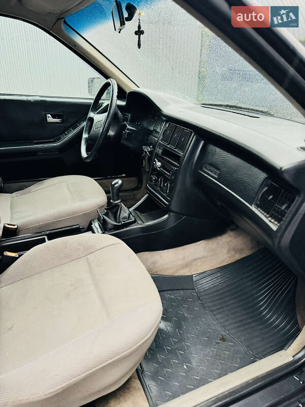 Седан Audi 80 1987 в Житомире