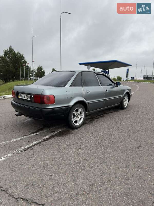 Седан Audi 80 1990 в Дубровице фото 3 Седан Audi 80 1990 в Дубровице