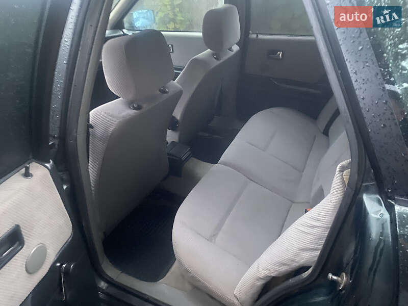 Універсал Audi 80 1993 в Києві