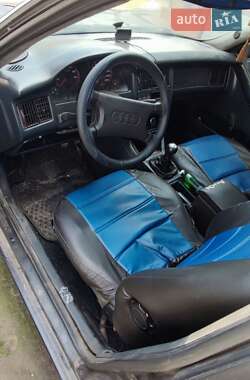 Седан Audi 80 1986 в 