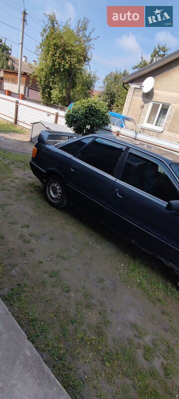 Седан Audi 80 1986 в Шептицькому
