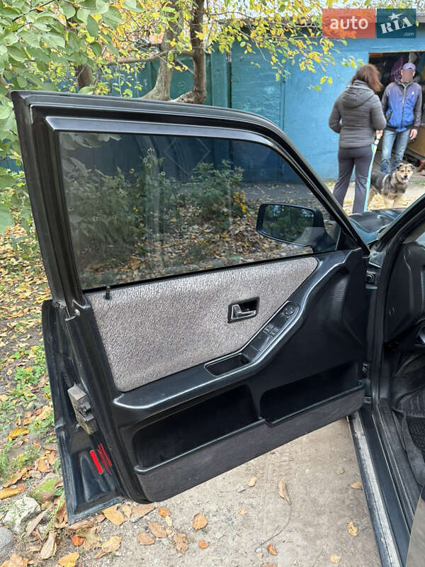 Седан Audi 80 1992 в Харькове фото 24 Седан Audi 80 1992 в Харькове