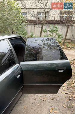 Седан Audi 80 1992 в 