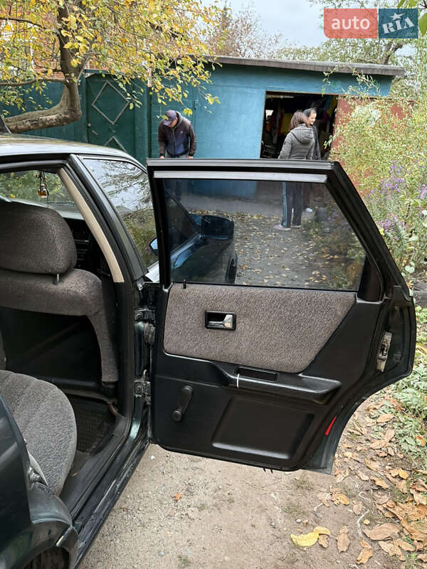 Седан Audi 80 1992 в Харькове фото 32 Седан Audi 80 1992 в Харькове