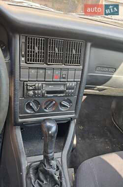 Седан Audi 80 1995 в  фото 10 Седан Audi 80 1995 в