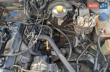 Седан Audi 80 1995 в  фото 14 Седан Audi 80 1995 в
