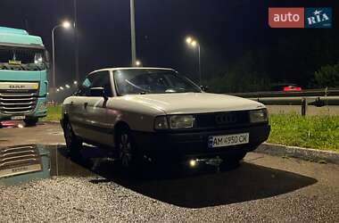 Седан Audi 80 1988 в Ровно