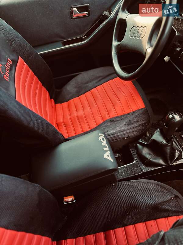 Седан Audi 80 1989 в Житомире