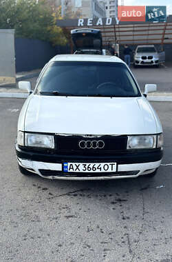 Седан Audi 80 1987 в 