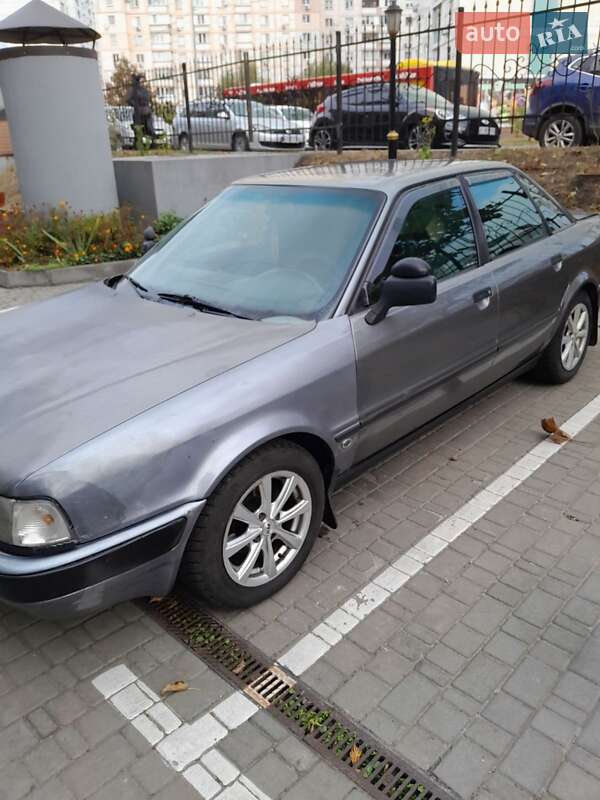 Седан Audi 80 1992 в Києві
