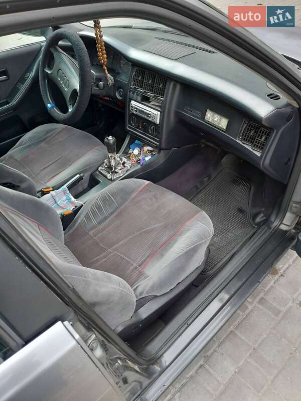 Седан Audi 80 1992 в Києві