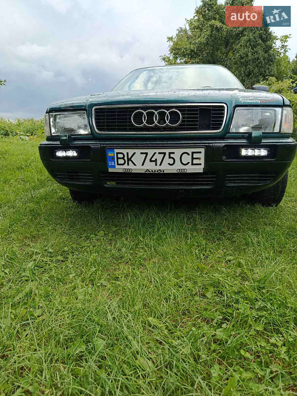 Седан Audi 80 1992 в Дядьковичах