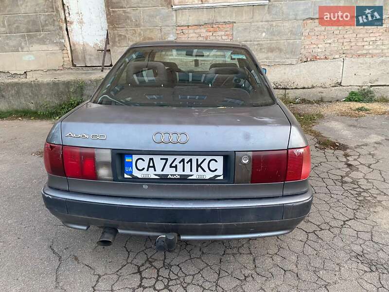 Седан Audi 80 1992 в Умани фото 9 Седан Audi 80 1992 в Умани