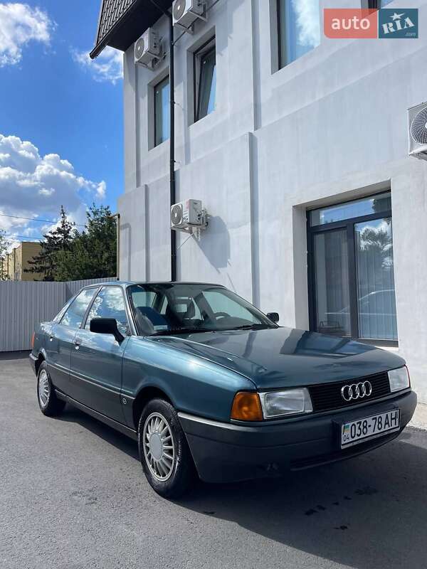 Седан Audi 80 1989 в Дніпрі