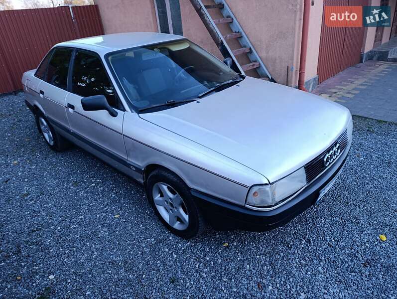 Седан Audi 80 1987 в Ланівці