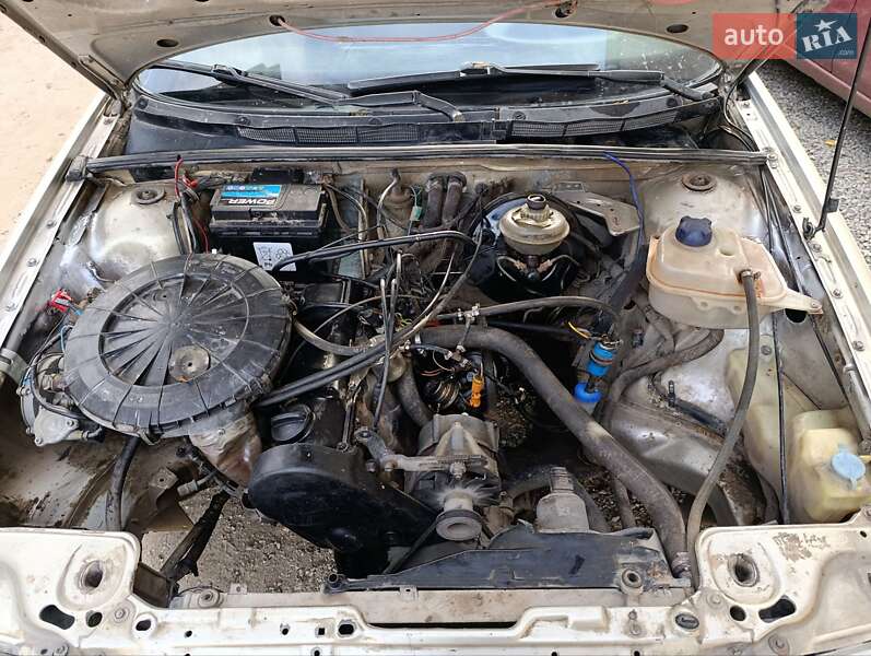 Седан Audi 80 1987 в Ланівці