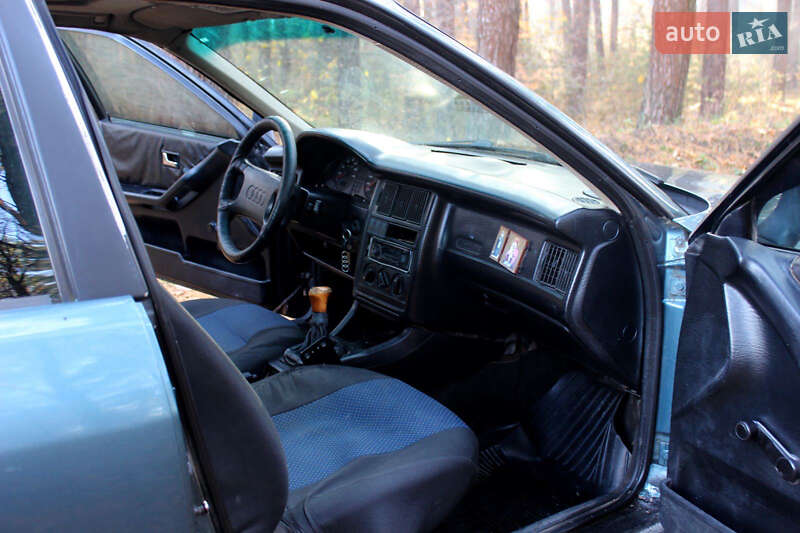 Седан Audi 80 1990 в Кременці