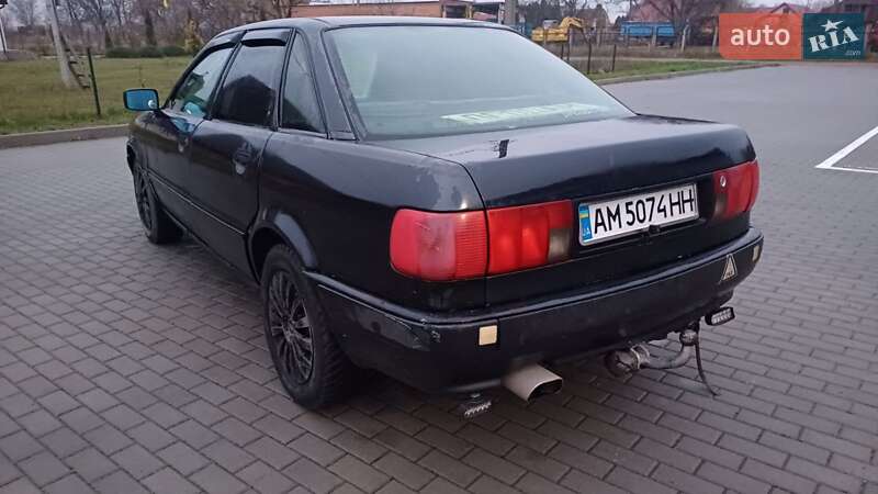 Седан Audi 80 1993 в Бершади