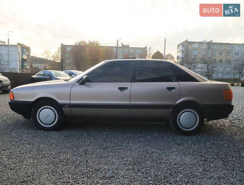 Седан Audi 80 1988 в Кременце фото 6 Седан Audi 80 1988 в Кременце