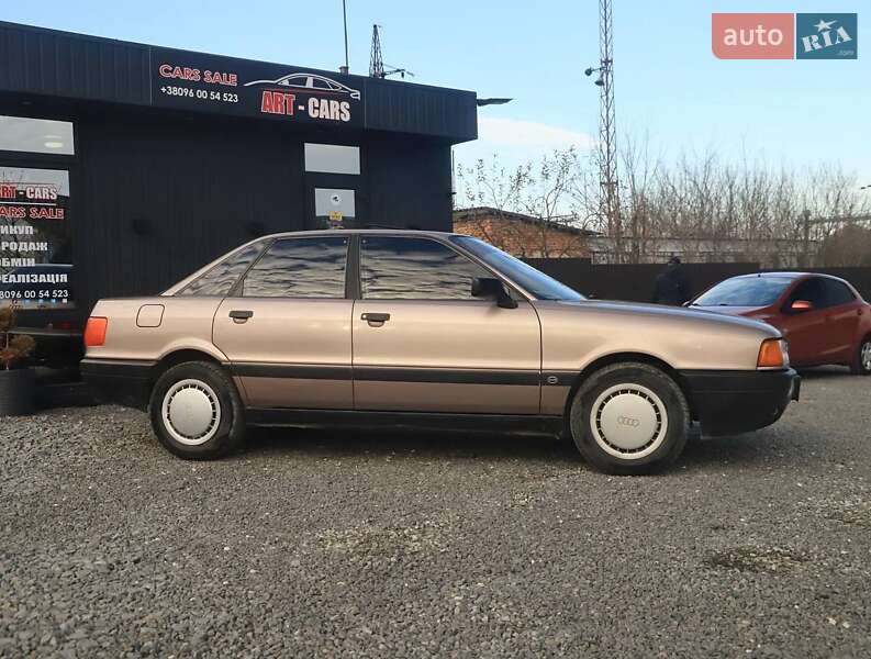 Седан Audi 80 1988 в Кременце фото 7 Седан Audi 80 1988 в Кременце