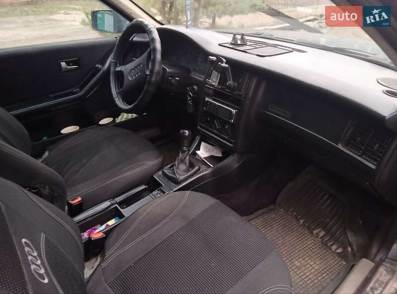 Седан Audi 80 1987 в Полтаві