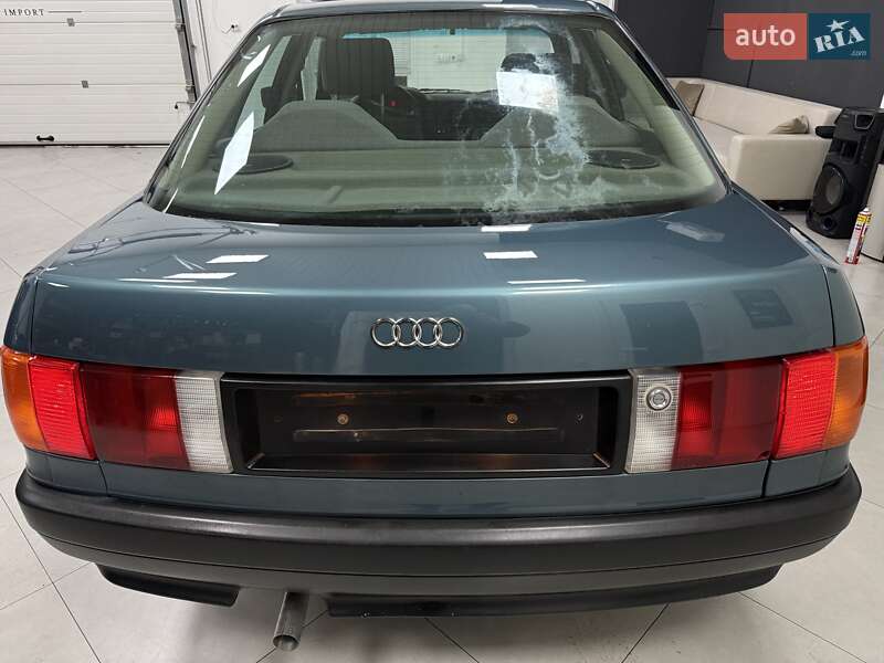 Седан Audi 80 1990 в Дрогобыче
