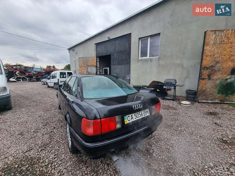 Седан Audi 80 1990 в Кременце фото 3 Седан Audi 80 1990 в Кременце