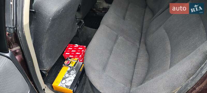 Седан Audi 80 1988 в Помошной