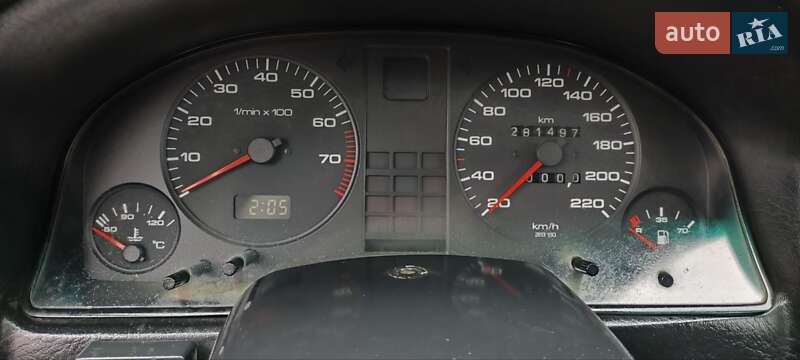 Седан Audi 80 1988 в Помошной