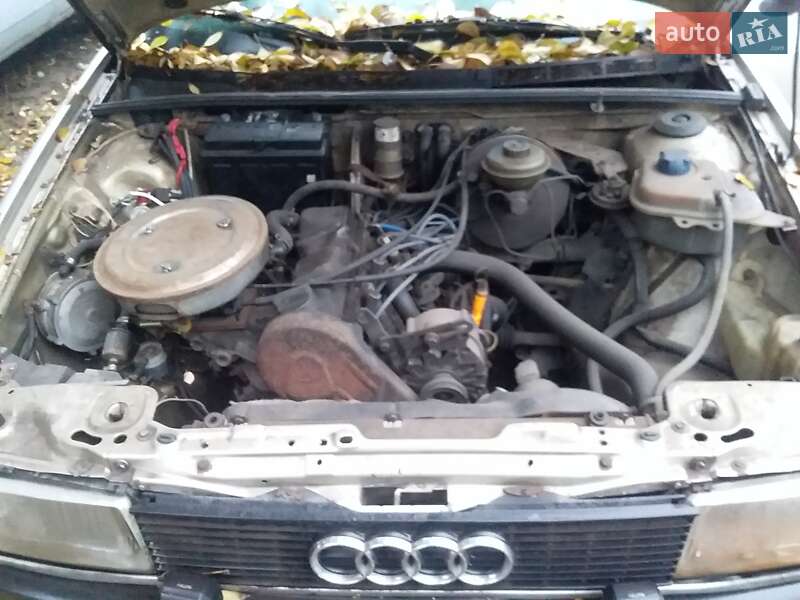 Седан Audi 80 1988 в Запорожье