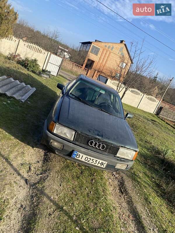 Седан Audi 80 1989 в Полтаві