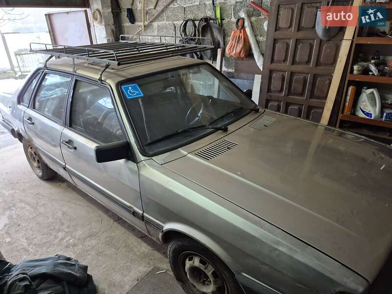 Седан Audi 80 1984 в Львові