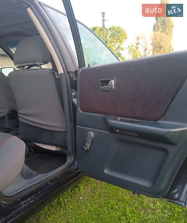 Седан Audi 80 1989 в Ровно