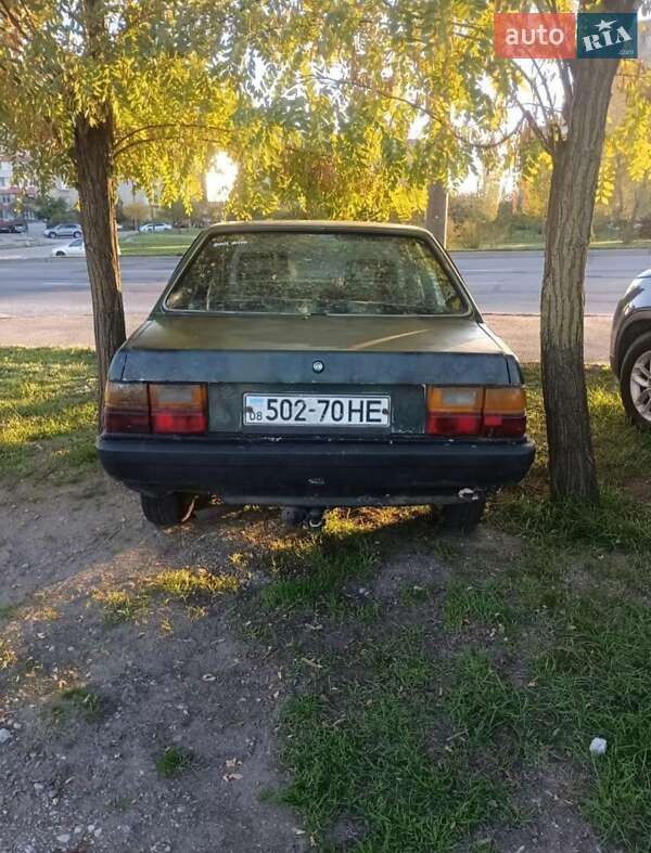 Седан Audi 80 1985 в Запоріжжі
