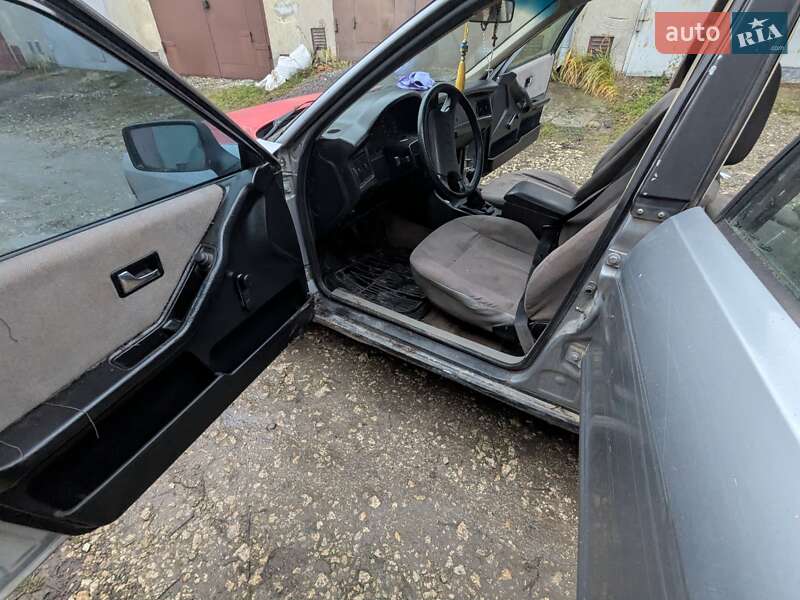 Седан Audi 80 1988 в Тернополі