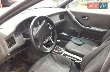 Седан Audi 80 1988 в Ужгороде