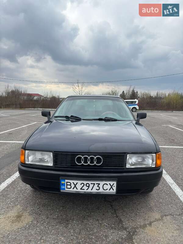 Седан Audi 80 1989 в Черновцах фото Седан Audi 80 1989 в Черновцах