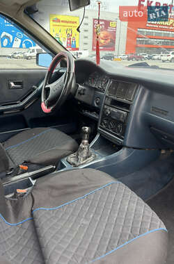 Седан Audi 80 1989 в Черновцах