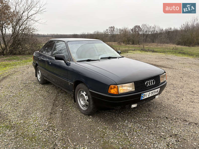 Седан Audi 80 1991 в Ромнах фото 2 Седан Audi 80 1991 в Ромнах