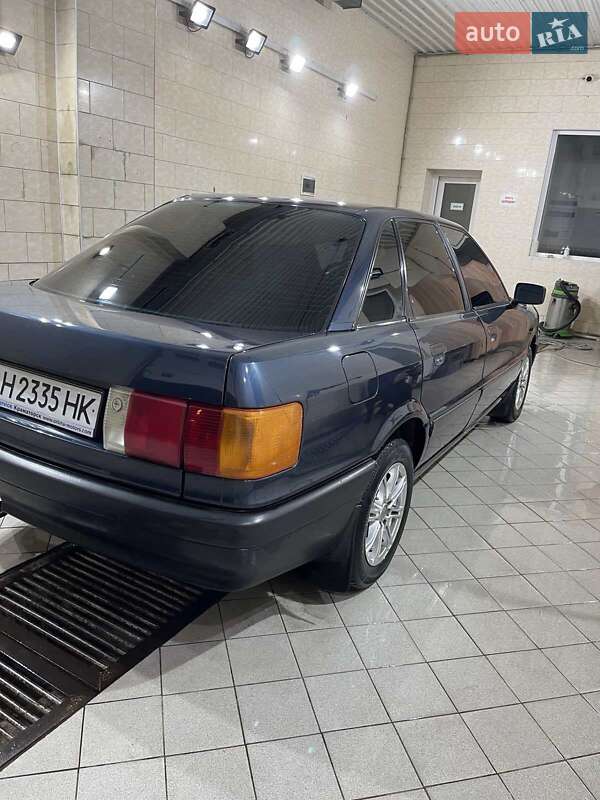 Седан Audi 80 1988 в Краматорске