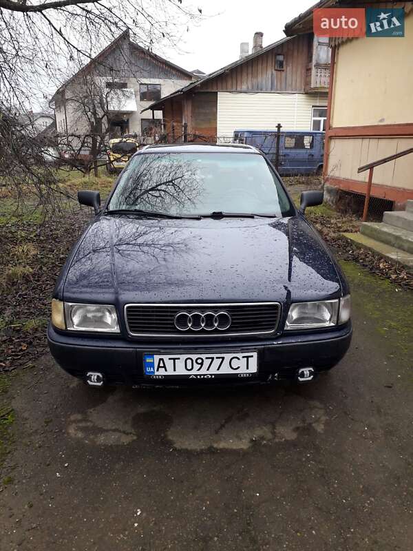Седан Audi 80 1994 в Косове