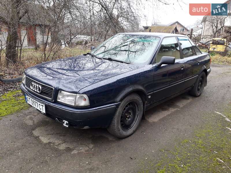 Седан Audi 80 1994 в Косове
