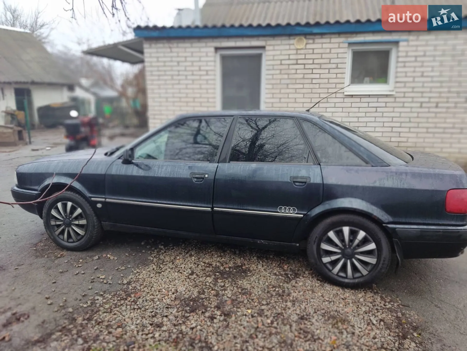 Audi 80 1992 VIN WAUZZZ8CZNA198775 фото оголошення 2 з 11